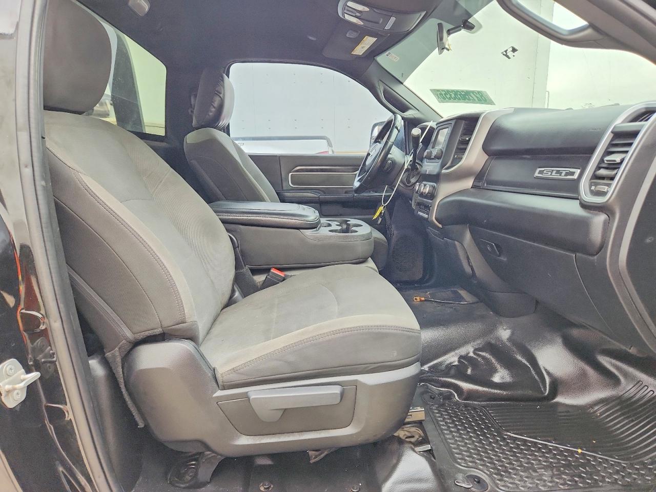 2021 Ram 5500 Rollback Truck - Фото 5