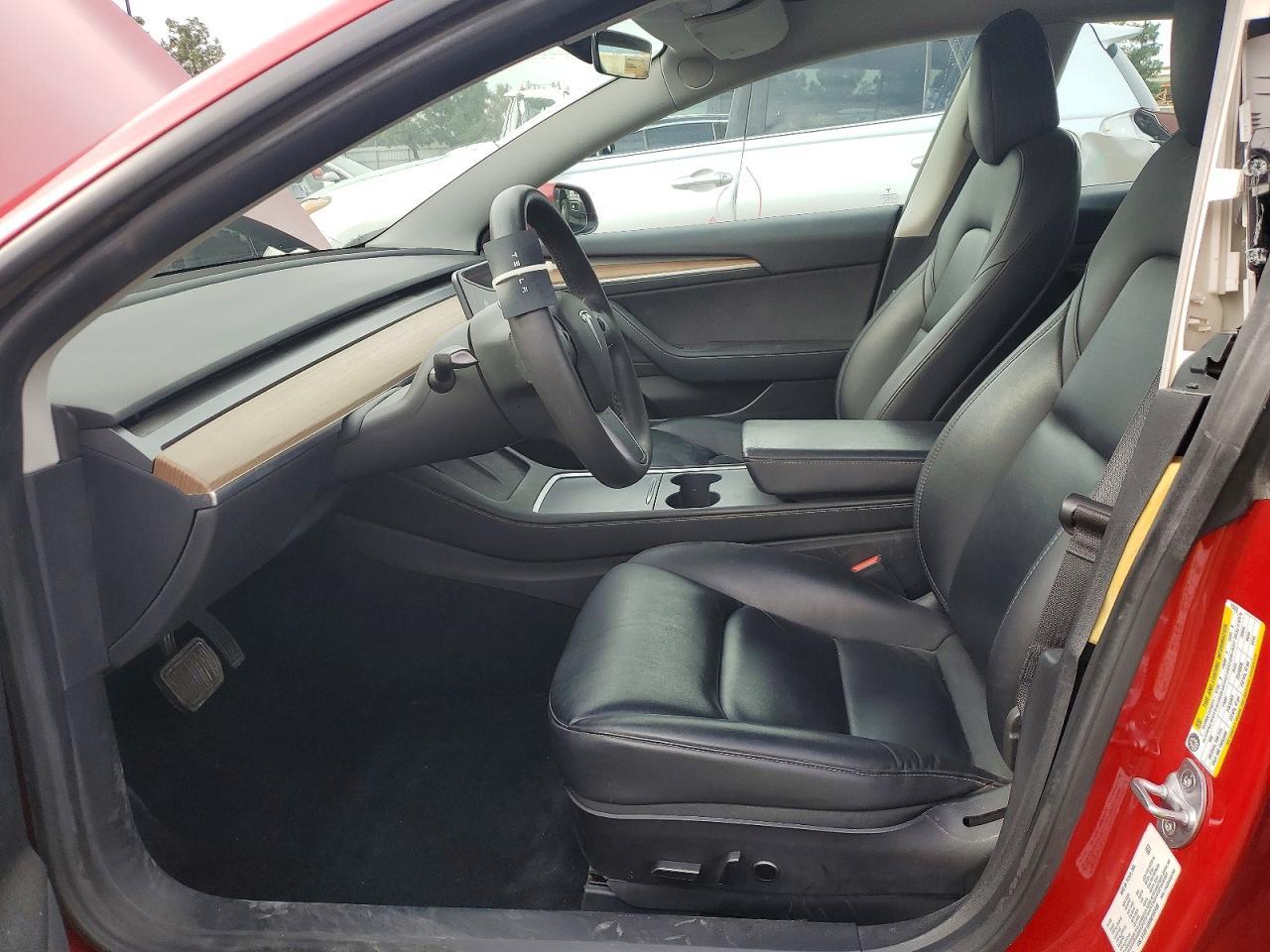 2022 Tesla Model 3 - Фото 7