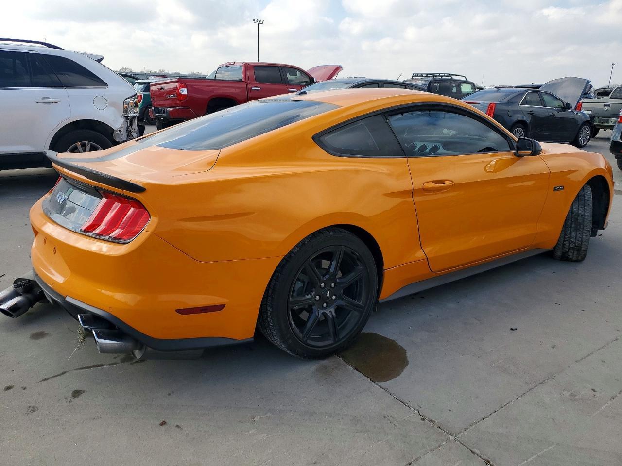2018 Ford Mustang Gt - Фото 3