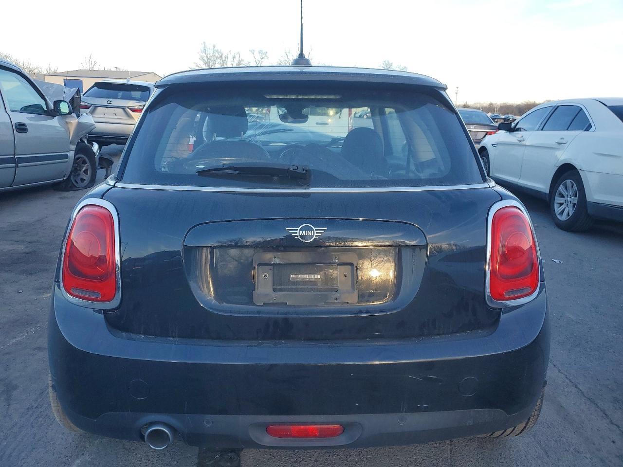 2021 Mini Cooper - Фото 6