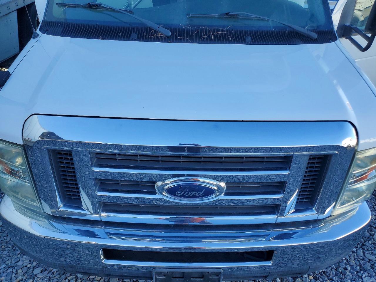 2008 Ford Econoline E350 Super Duty Cutaway Van - Фото 7