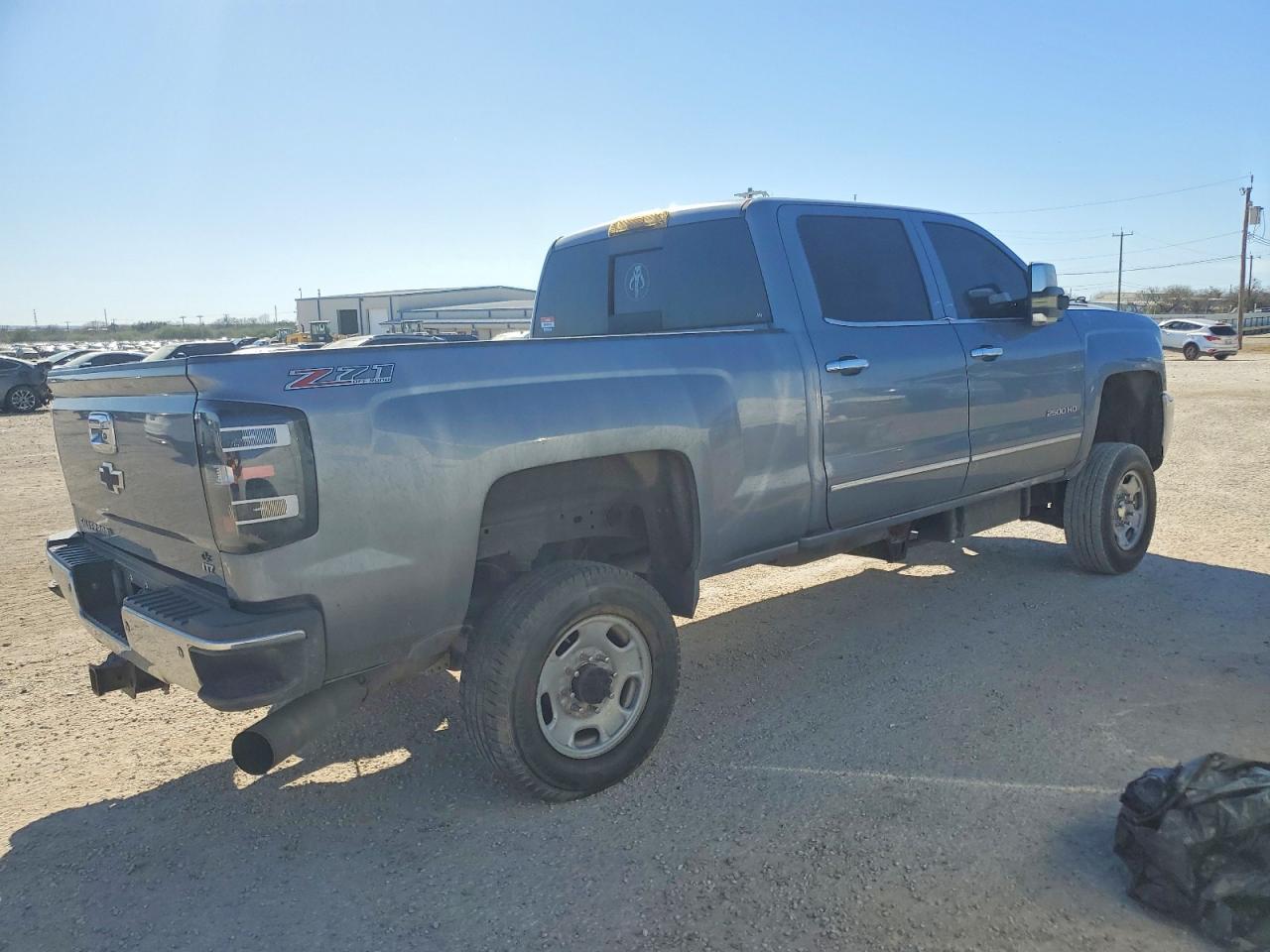2015 Chevrolet Silverado K2500 Heavy Duty Ltz - Фото 3