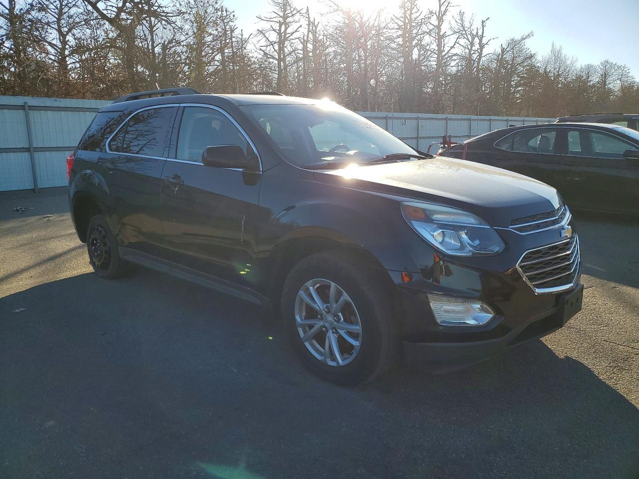 2017 Chevrolet Equinox Lt - Image 4