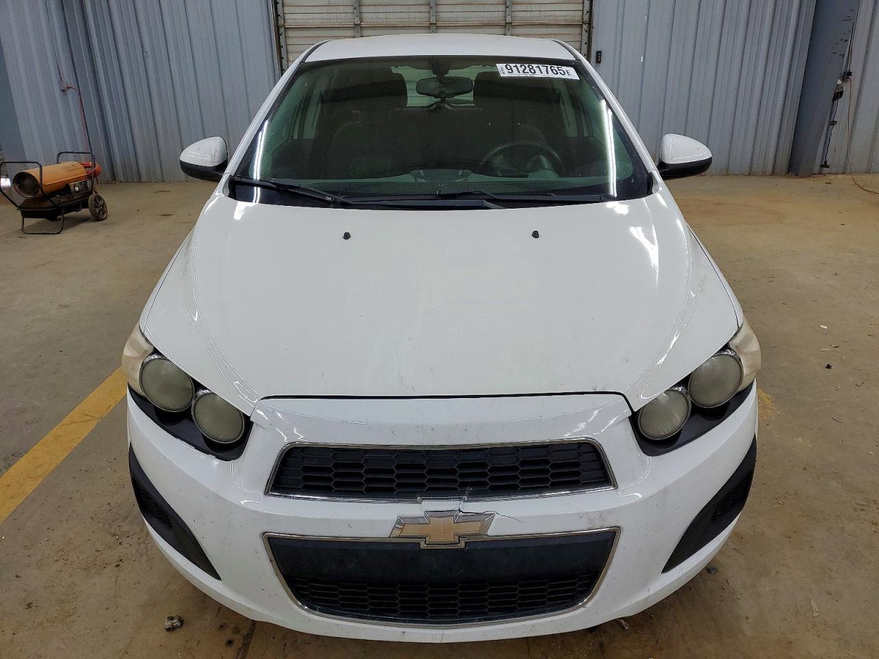2016 Chevrolet Sonic Lt - Фото 5