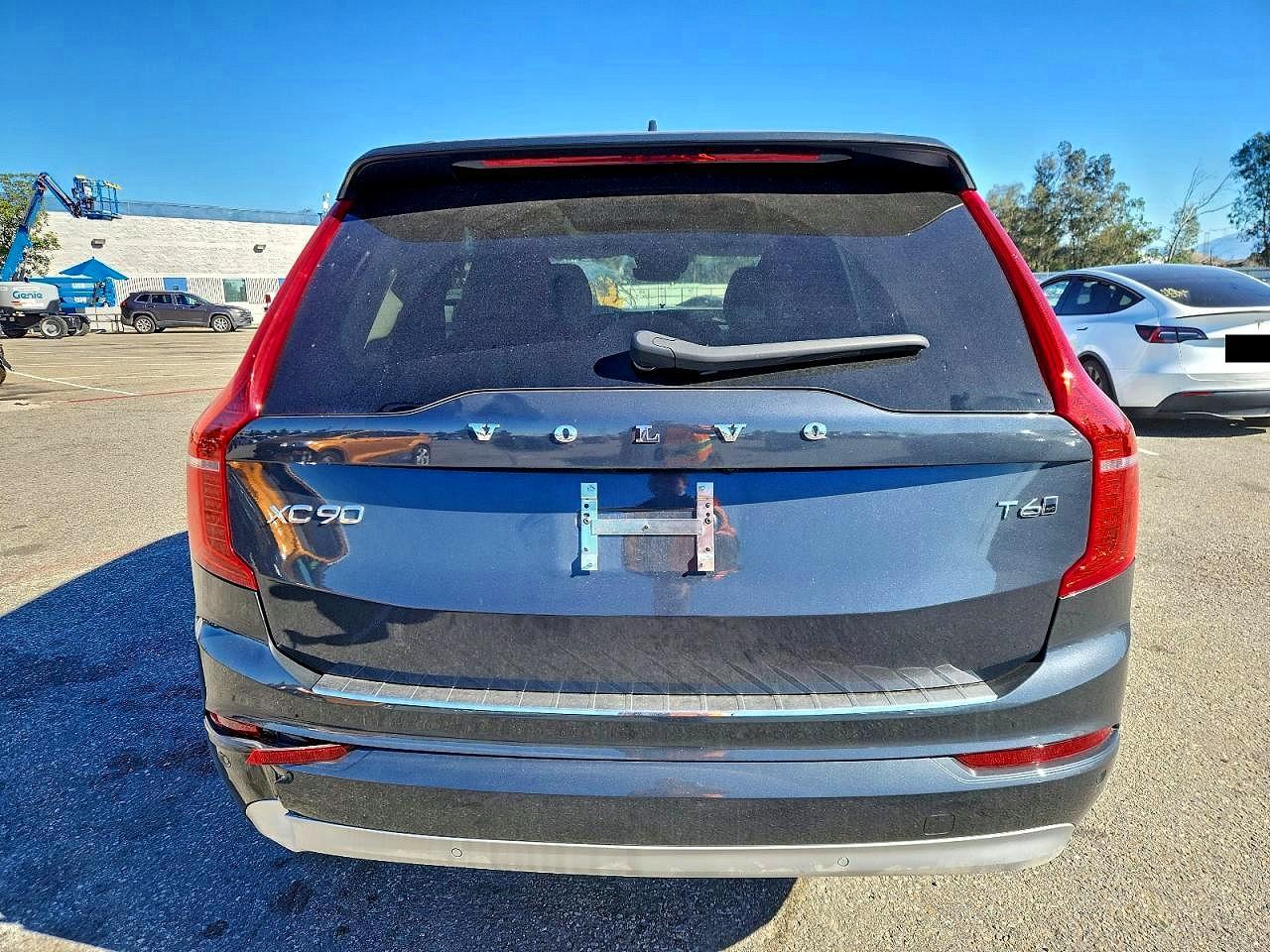 2022 Volvo Xc90 T6 Momentum - Фото 6