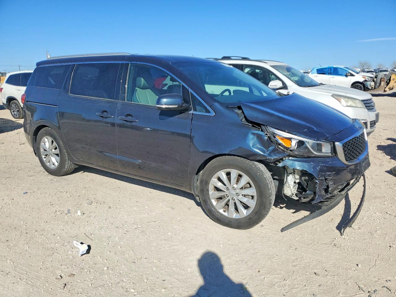 2017 Kia Sedona Ex - Фото 4