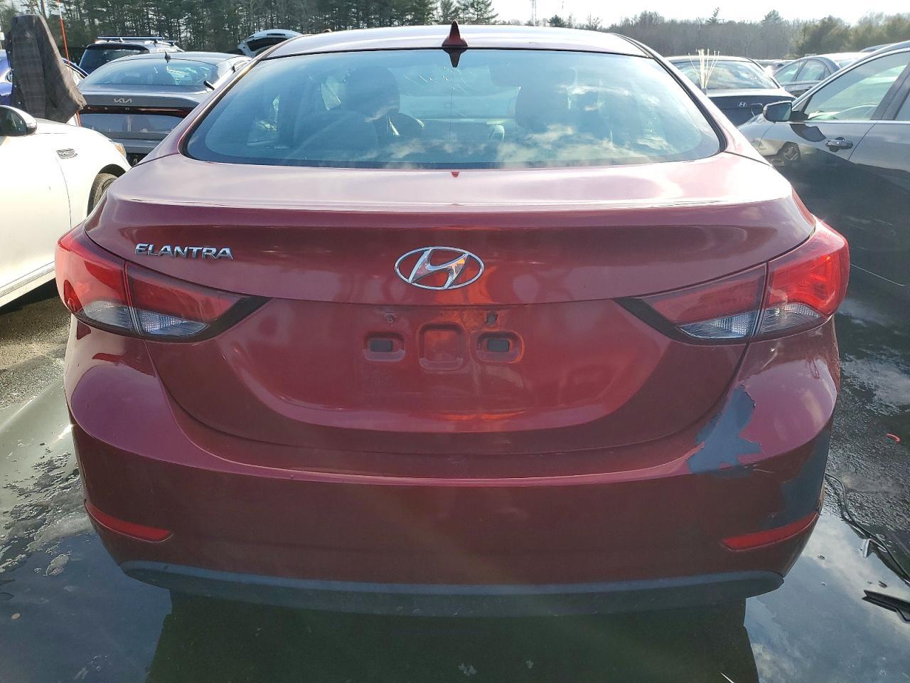 2015 Hyundai Elantra Se - Фото 6