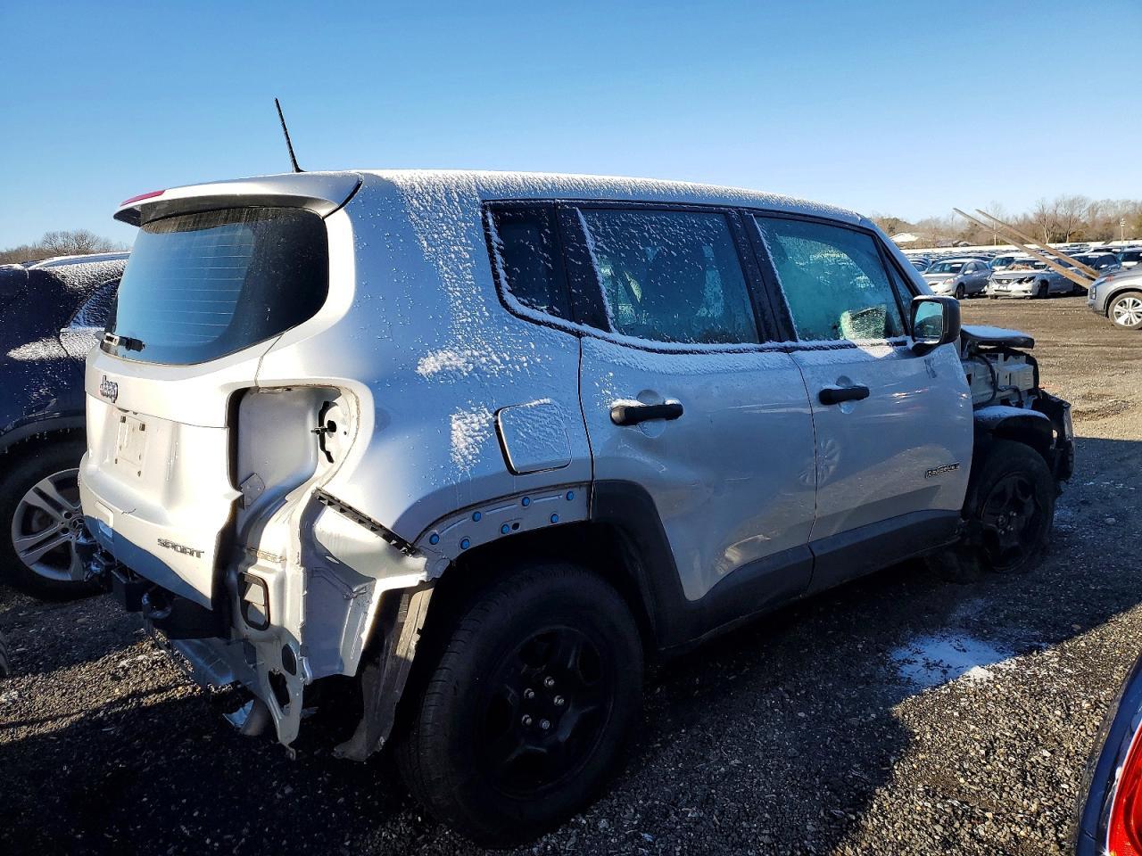 2021 Jeep Renegade Sport - Фото 3