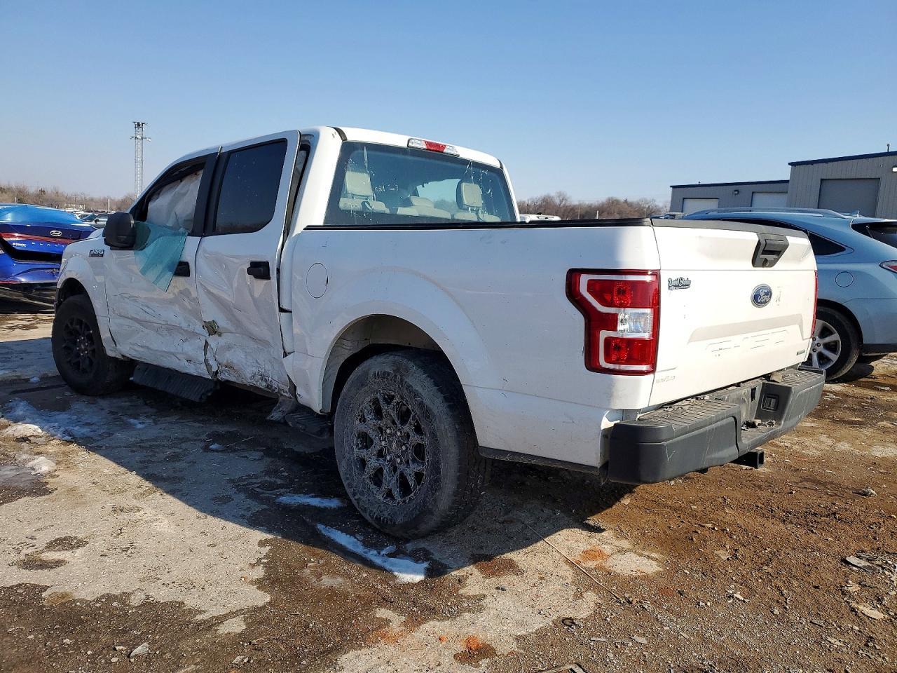 2018 Ford F150 Supercrew - Фото 2