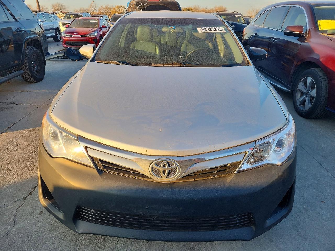 2013 Toyota Camry - Фото 5