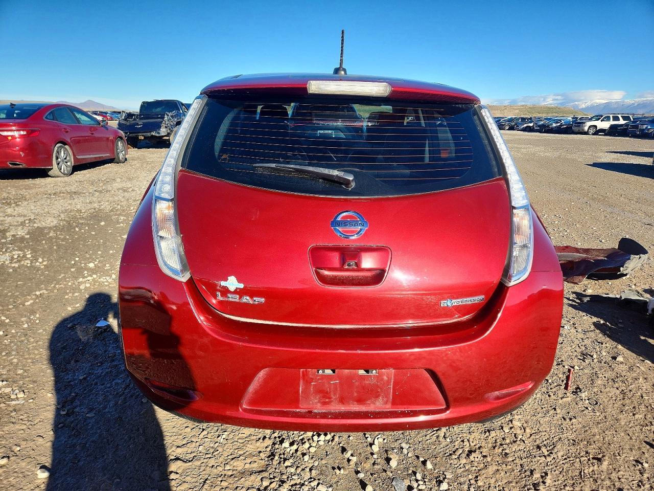 2015 Nissan Leaf S - Фото 6