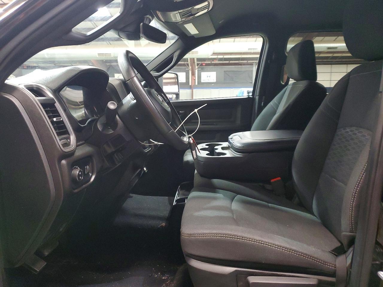 2025 Ram 2500 Tradesman - Фото 7