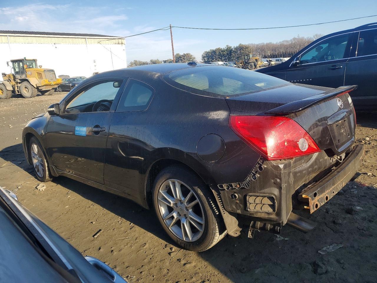 2008 Nissan Altima 3.5Se - Фото 2