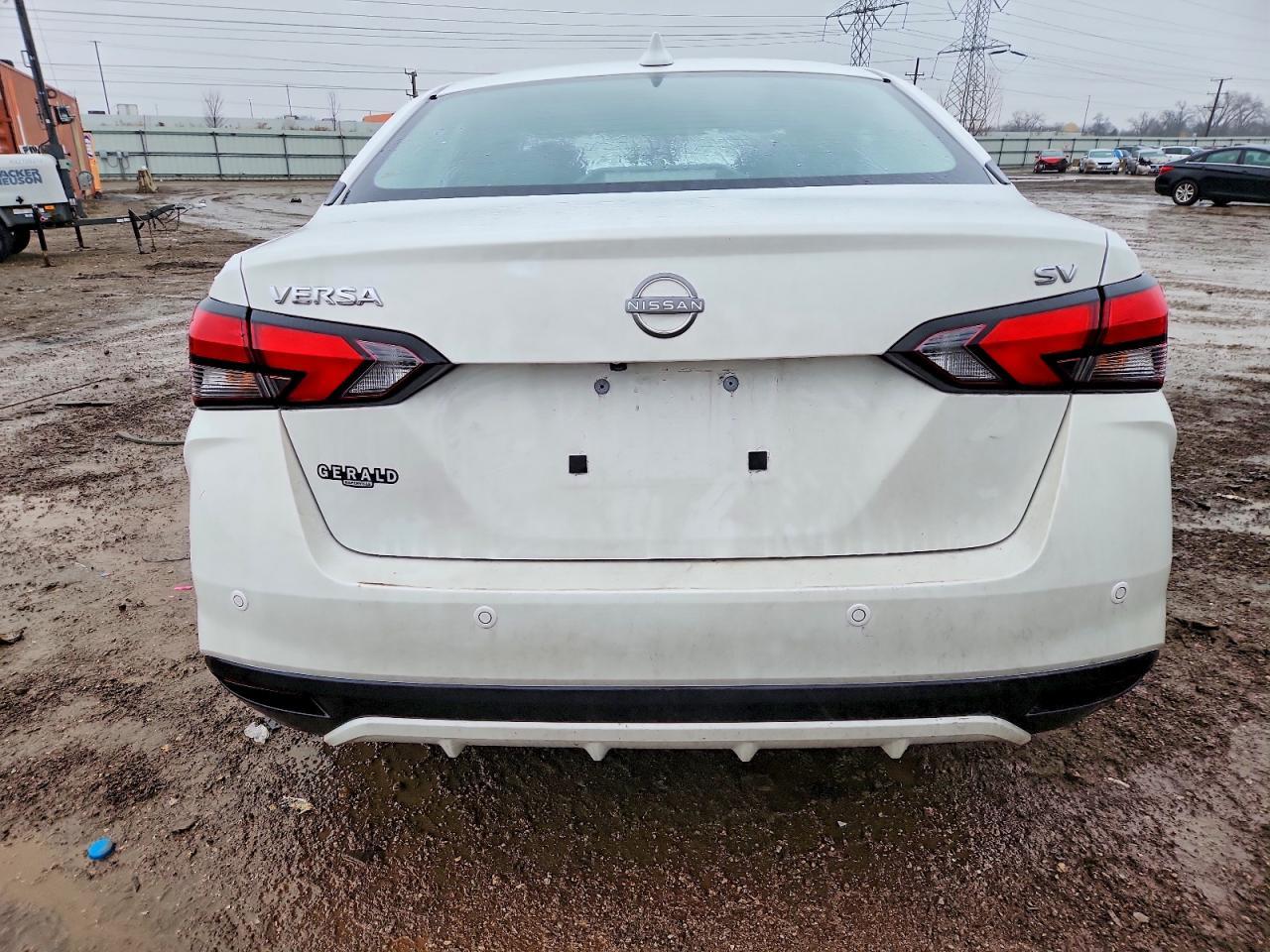 2024 Nissan Versa Sv - Image 6