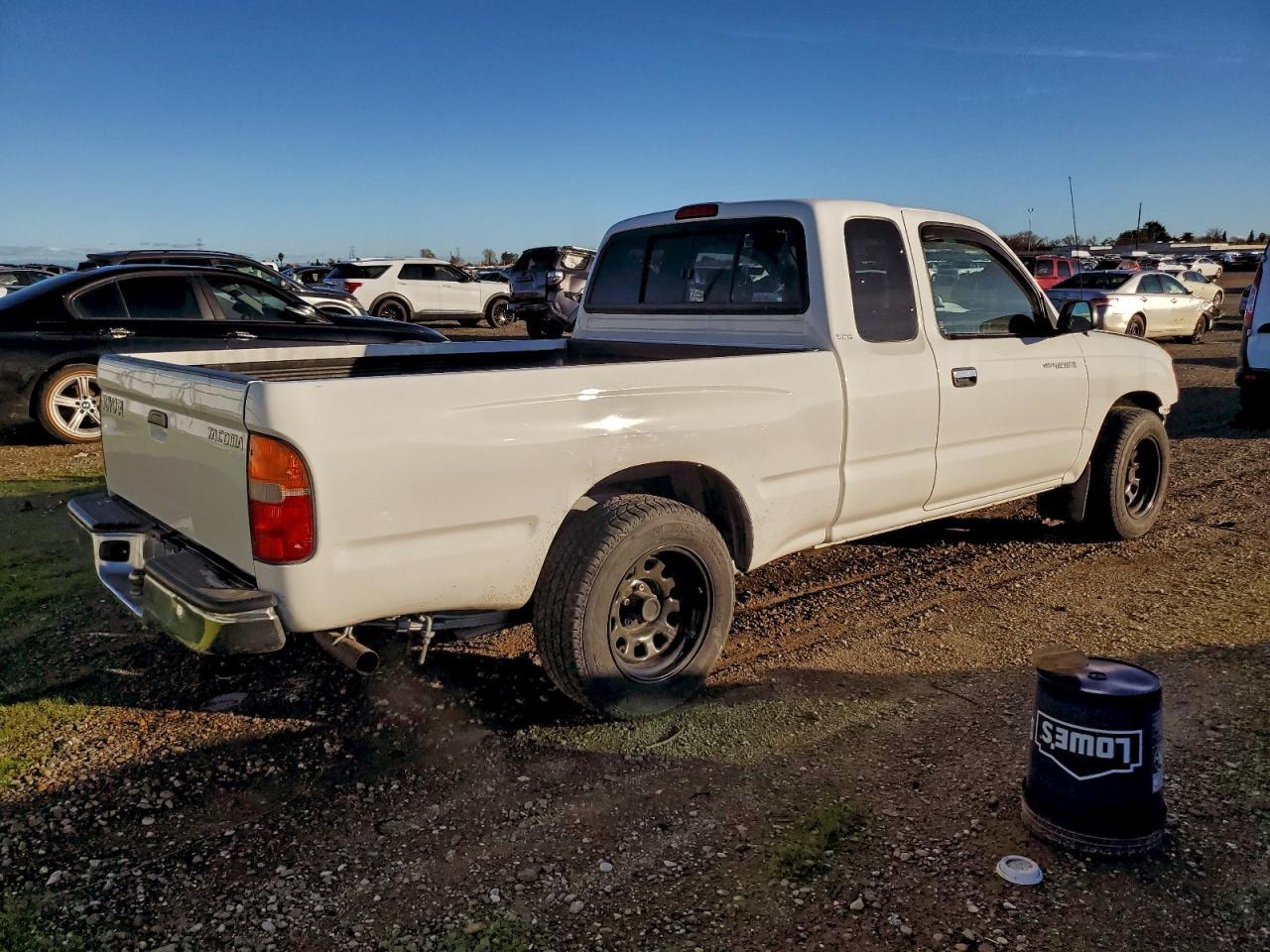 1999 Toyota Tacoma Xtracab - Фото 3