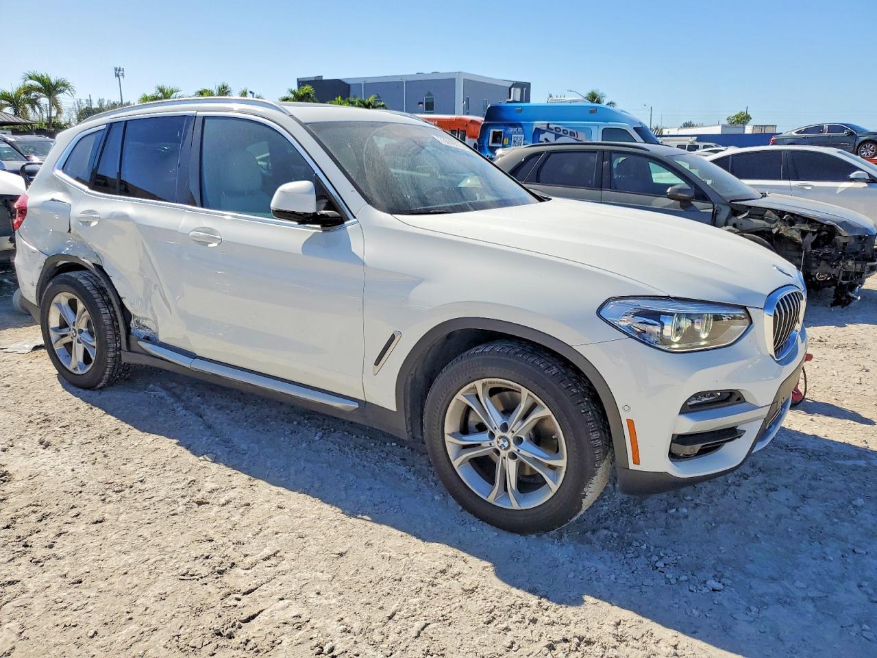 2020 BMW X3 Sdrive30I - Фото 4