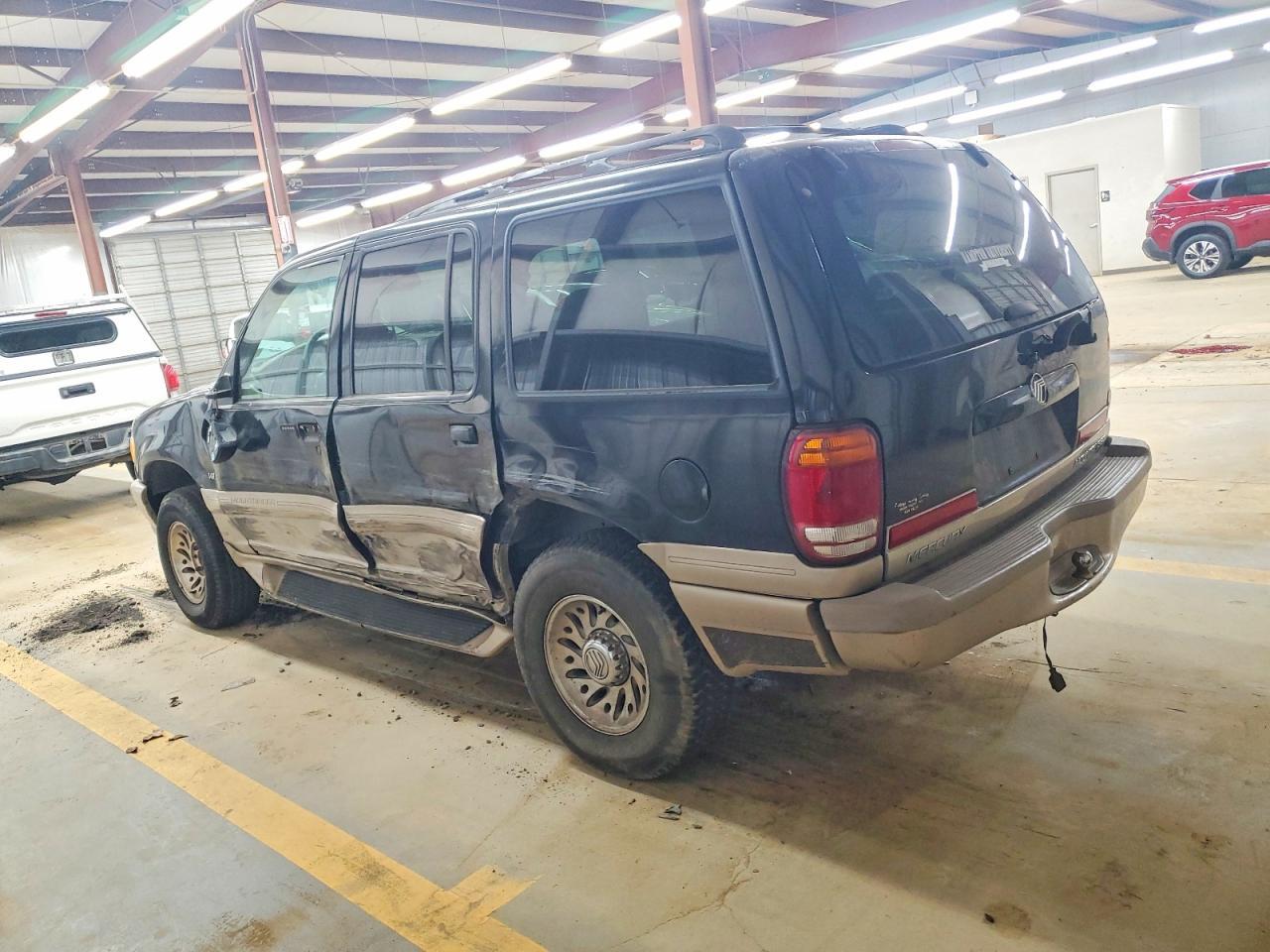 2000 Mercury Mountaineer - Фото 2