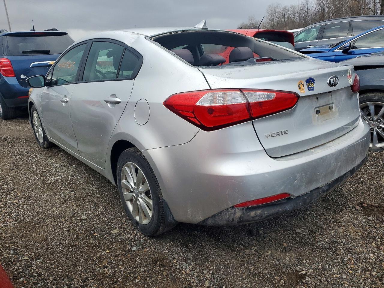 2015 Kia Forte Lx - Image 2