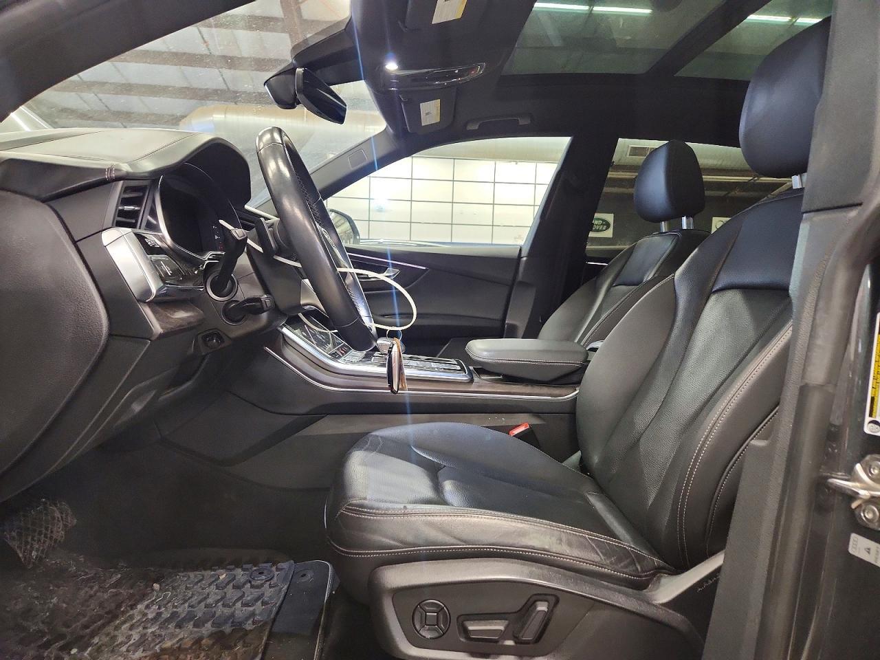 2021 Audi Q8 Prestige S-Line - Фото 7