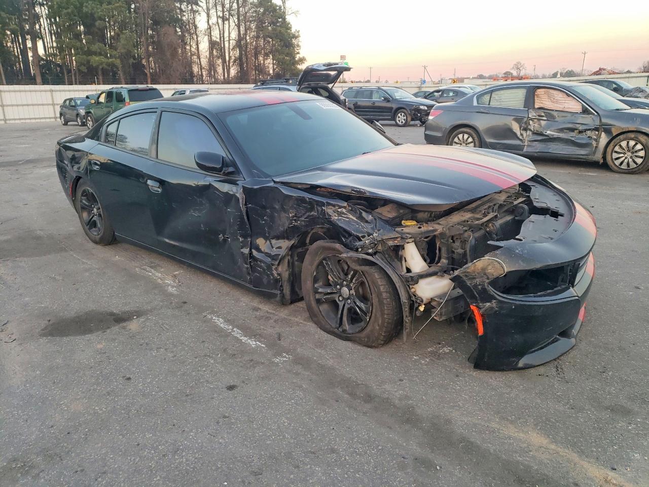 2019 Dodge Charger Sxt - Фото 4