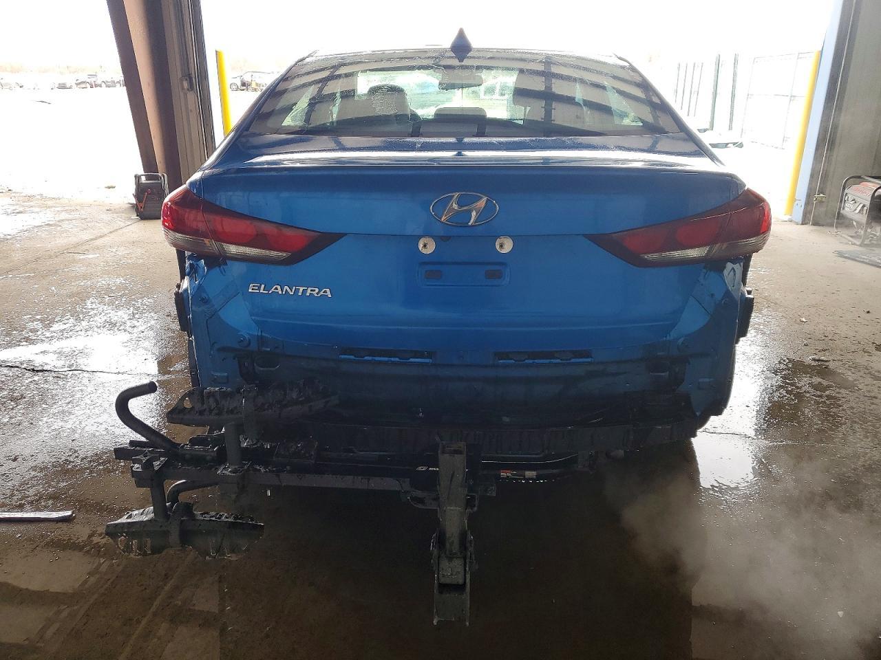 2017 Hyundai Elantra Se - Фото 6