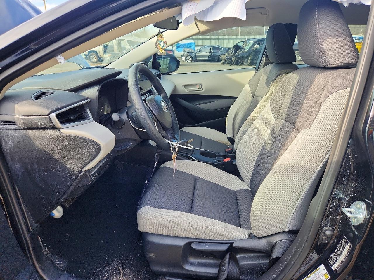 2025 Toyota Corolla Le - Фото 7