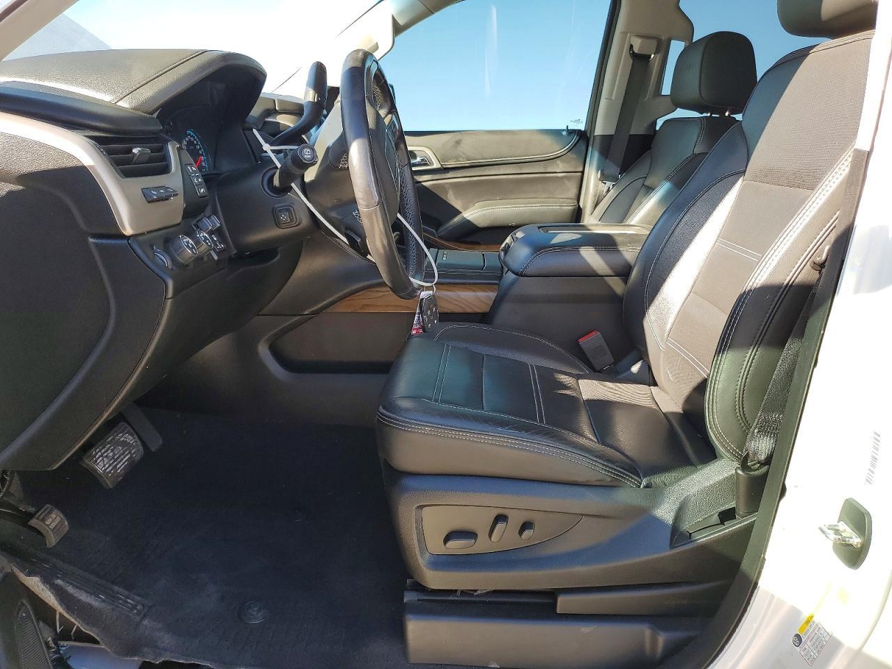 2020 GMC Yukon Denali - Фото 7