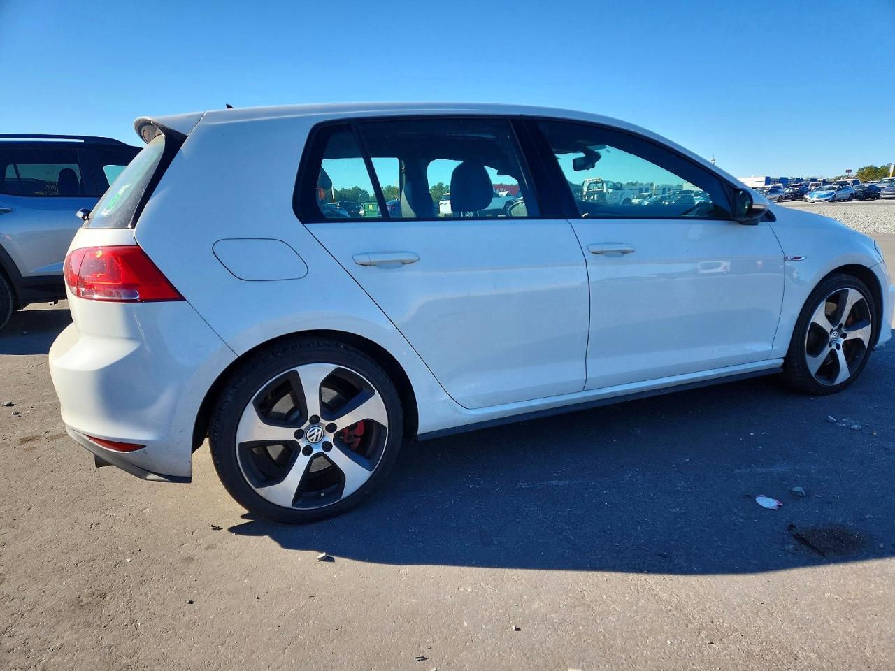 2016 Volkswagen Gti S/Se - Фото 3
