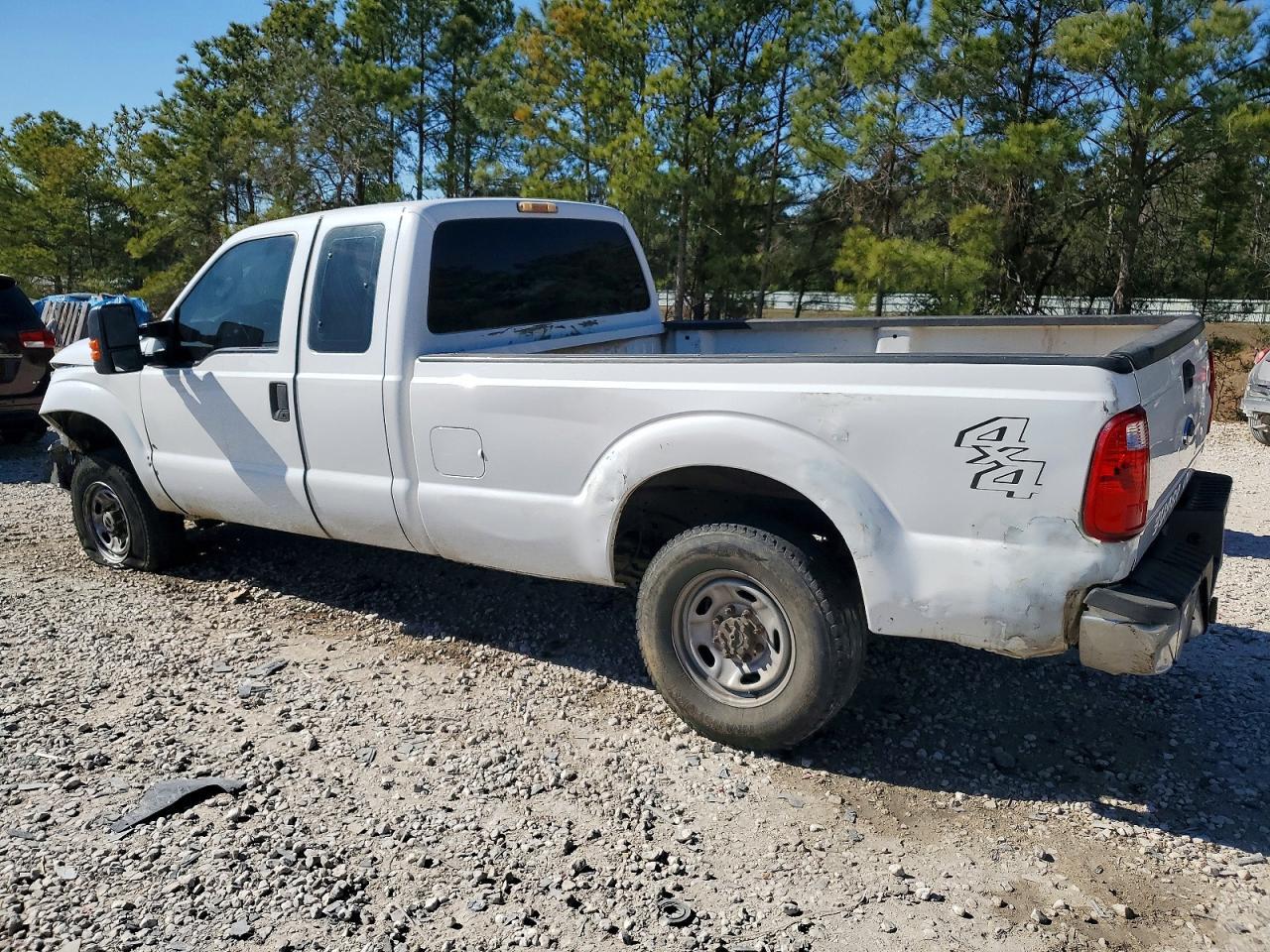 2016 Ford F250 Super Duty - Image 2