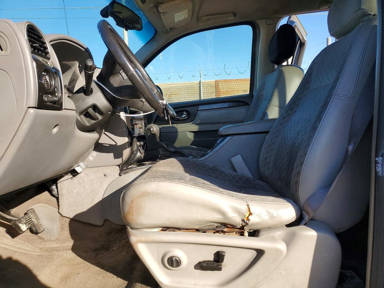 2005 GMC Envoy Xuv - Фото 7