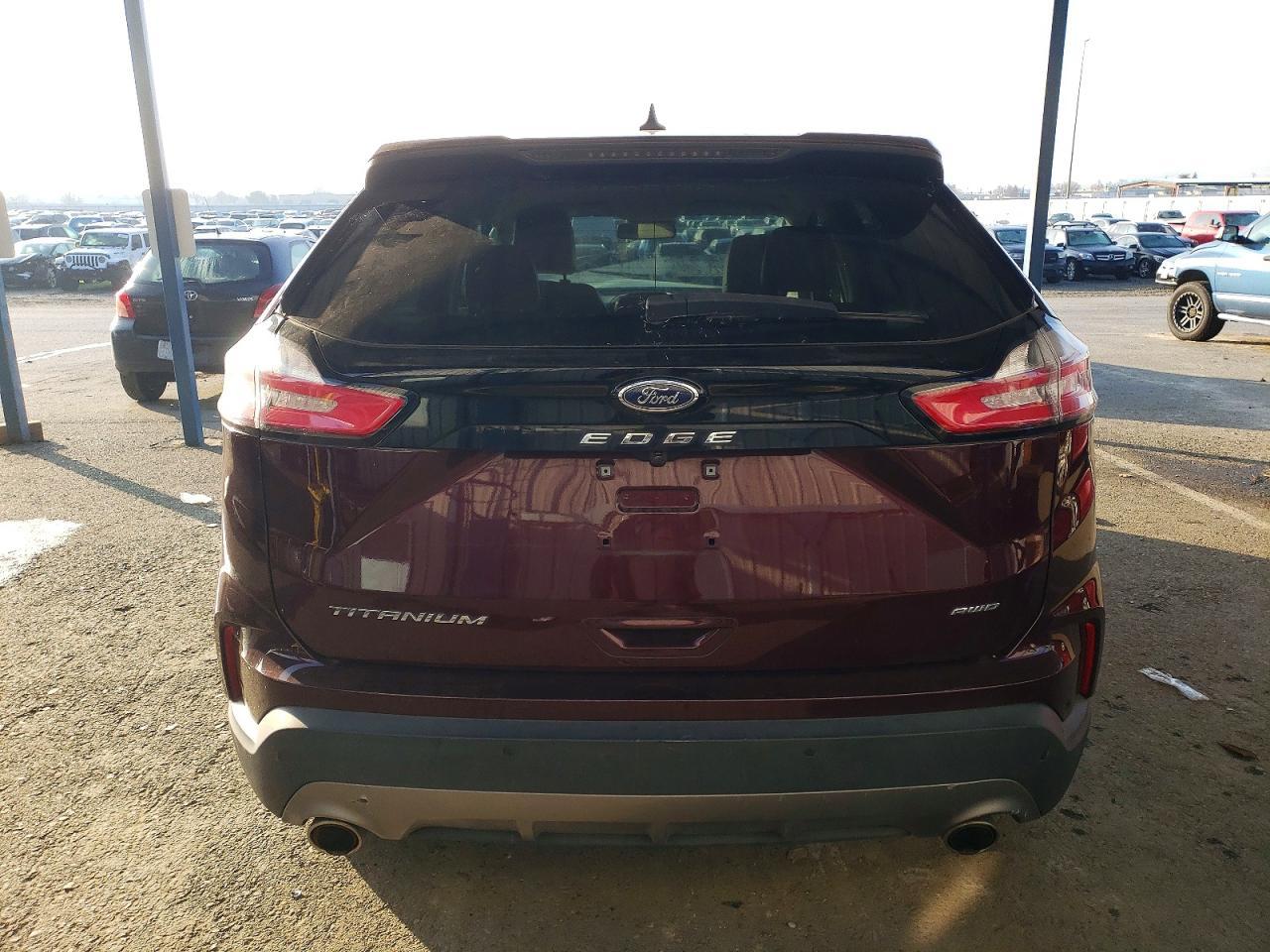 2021 Ford Edge Titanium - Фото 6