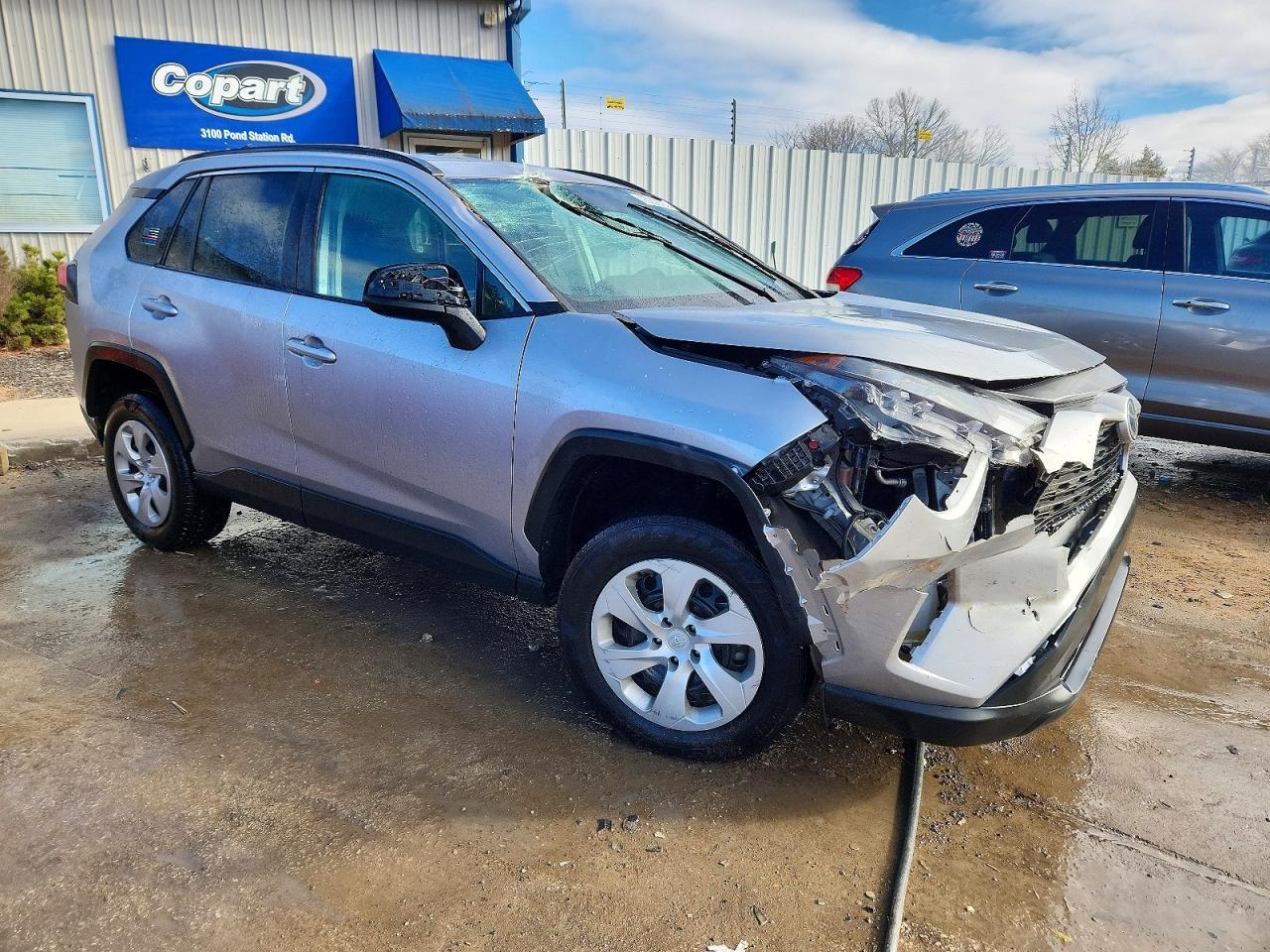 2021 Toyota Rav4 Le - Фото 4