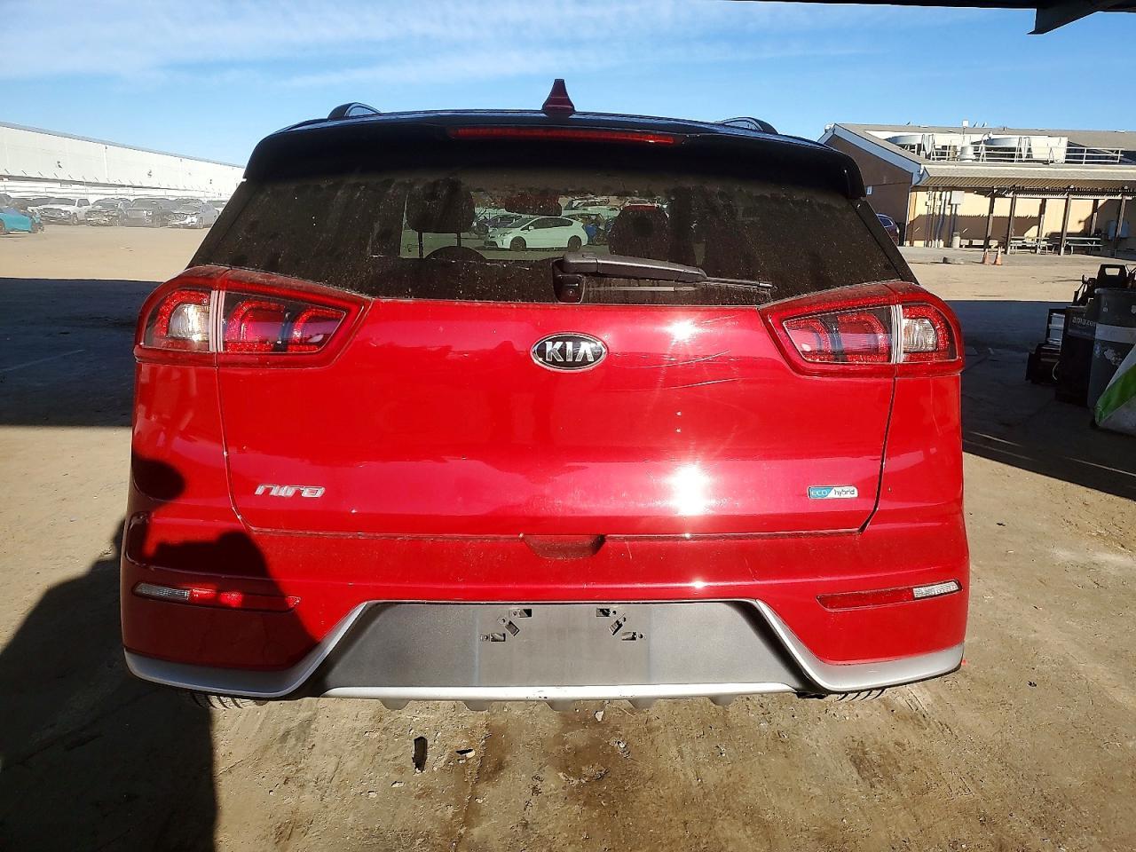 2017 Kia Niro Ex - Фото 6