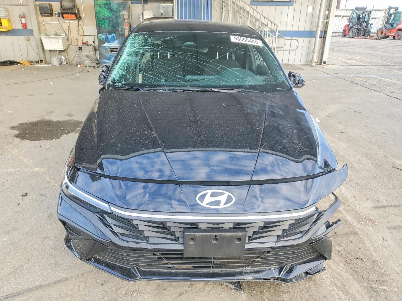 2025 Hyundai Elantra Sel Sport - Фото 5