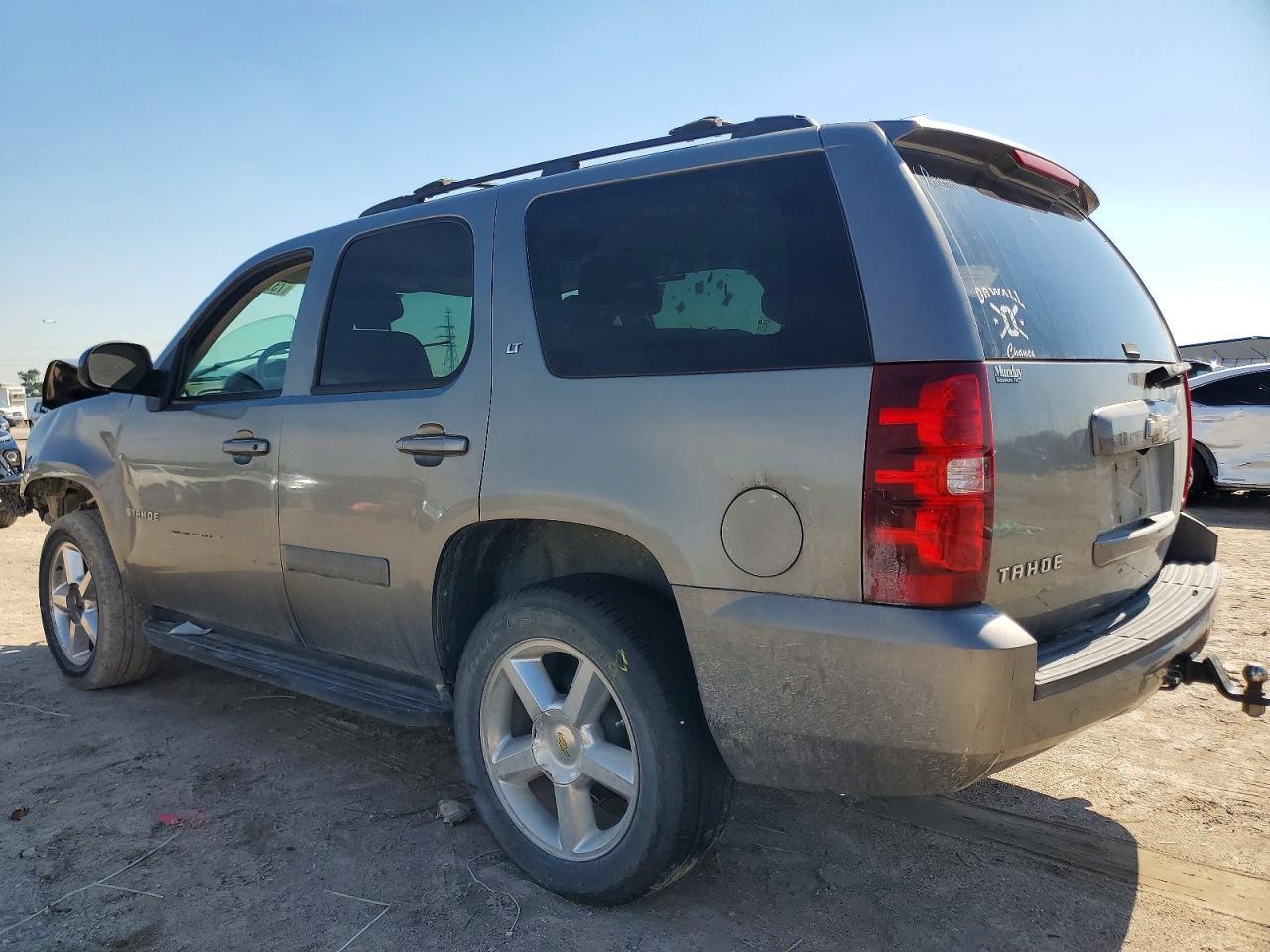 2009 Chevrolet Tahoe C1500 Lt - Фото 2