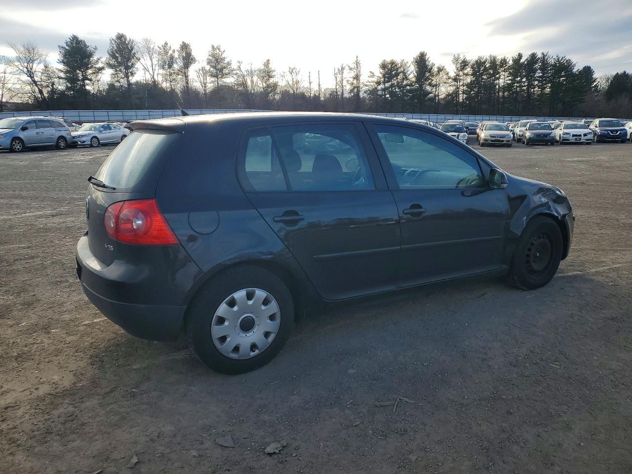 2009 Volkswagen Rabbit - Фото 3