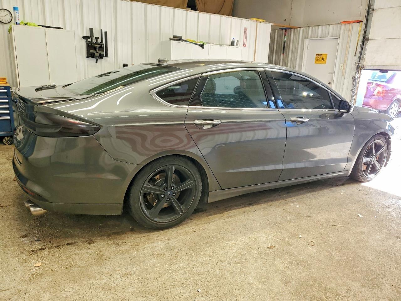 2017 Ford Fusion Sport - Фото 3