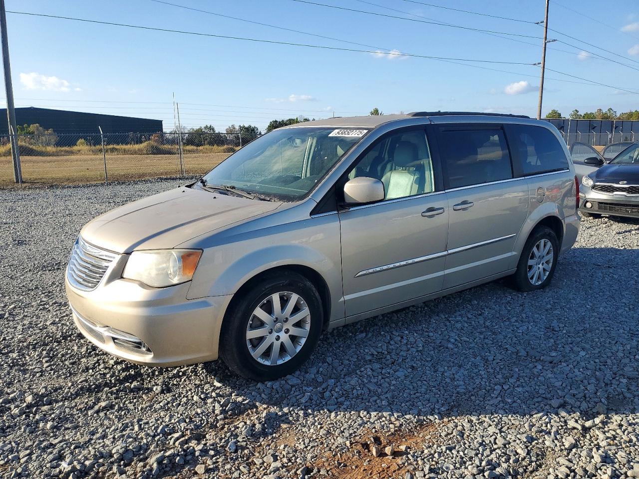 2014 Chrysler Town & Country Touring