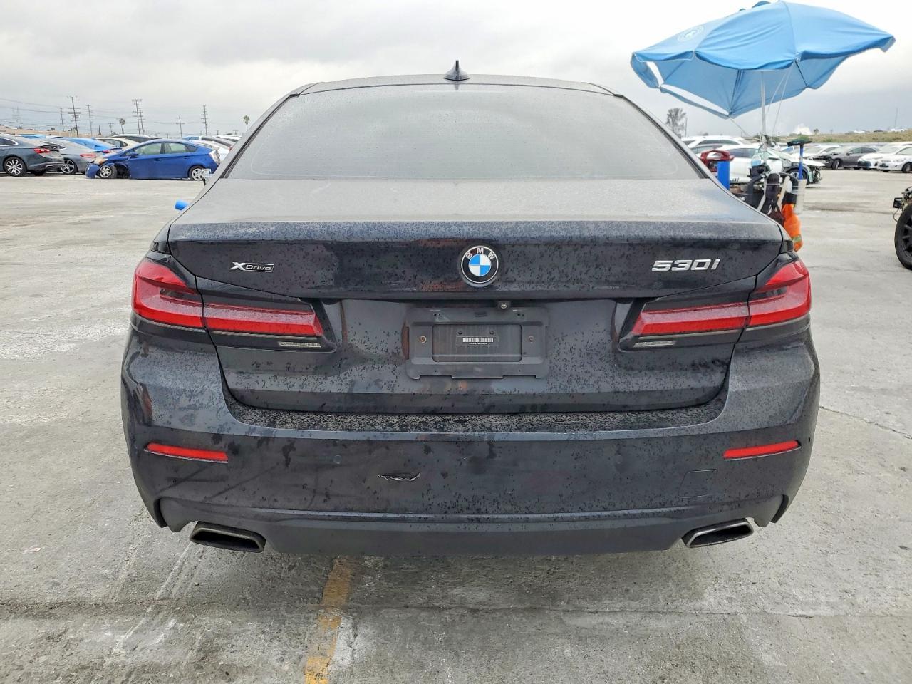 2021 BMW 530 Xi - Image 6