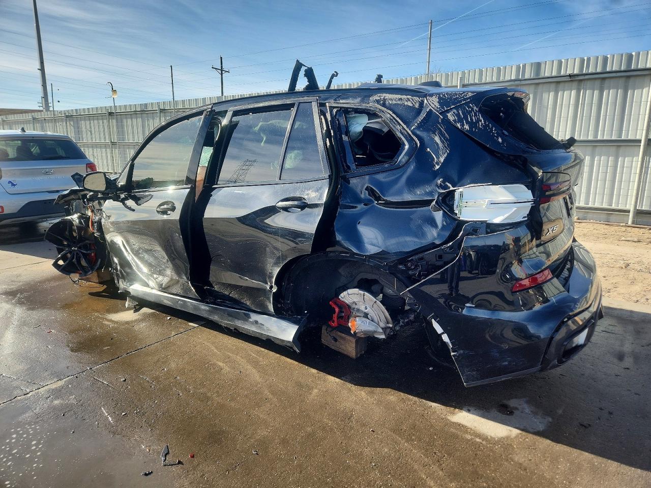 2024 BMW X5 xDrive50E - Image 2