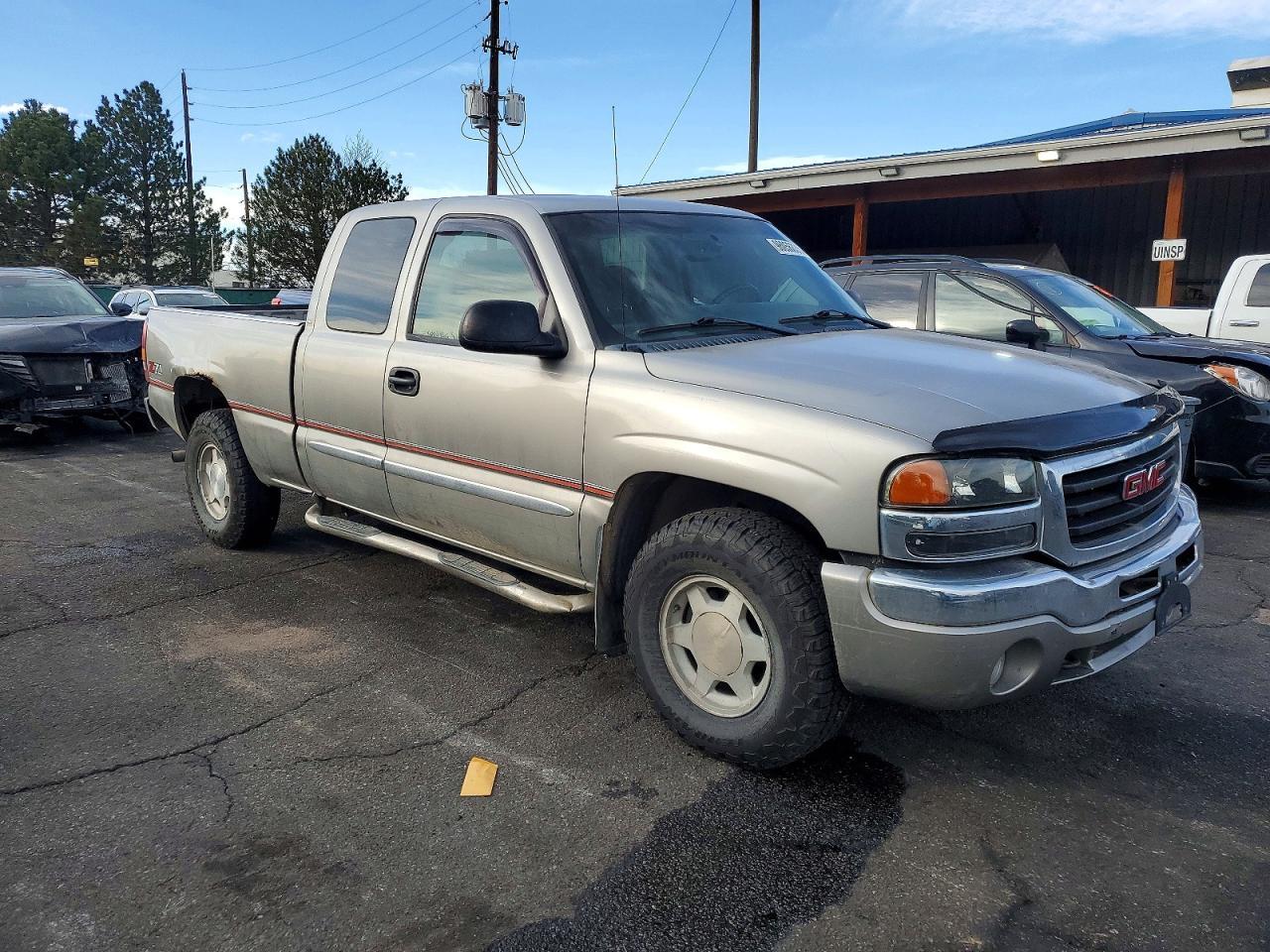 2003 GMC New Sierra K1500 - Фото 4