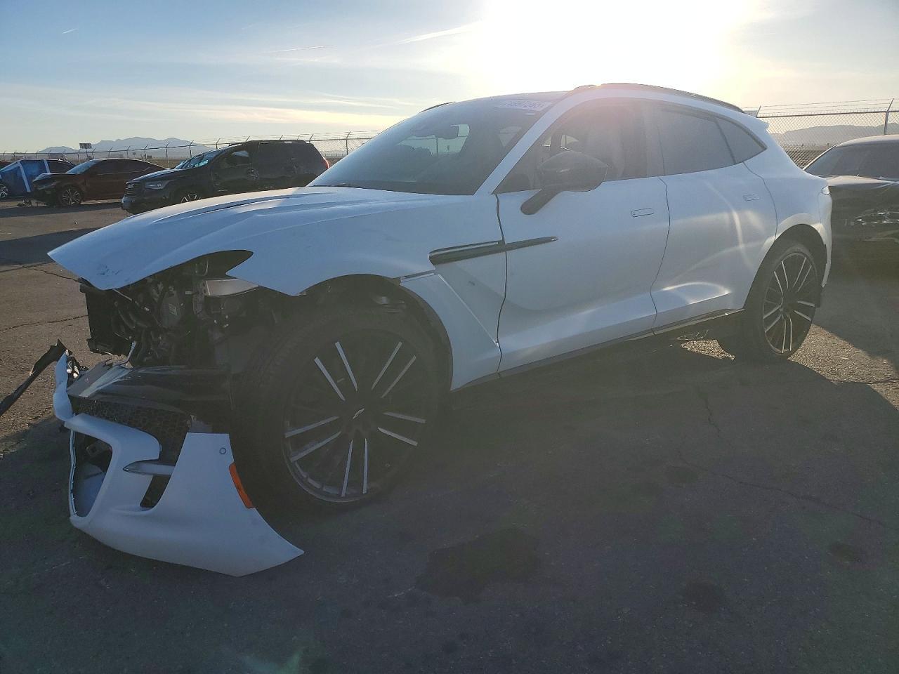 2024 Aston Martin Dbx 707