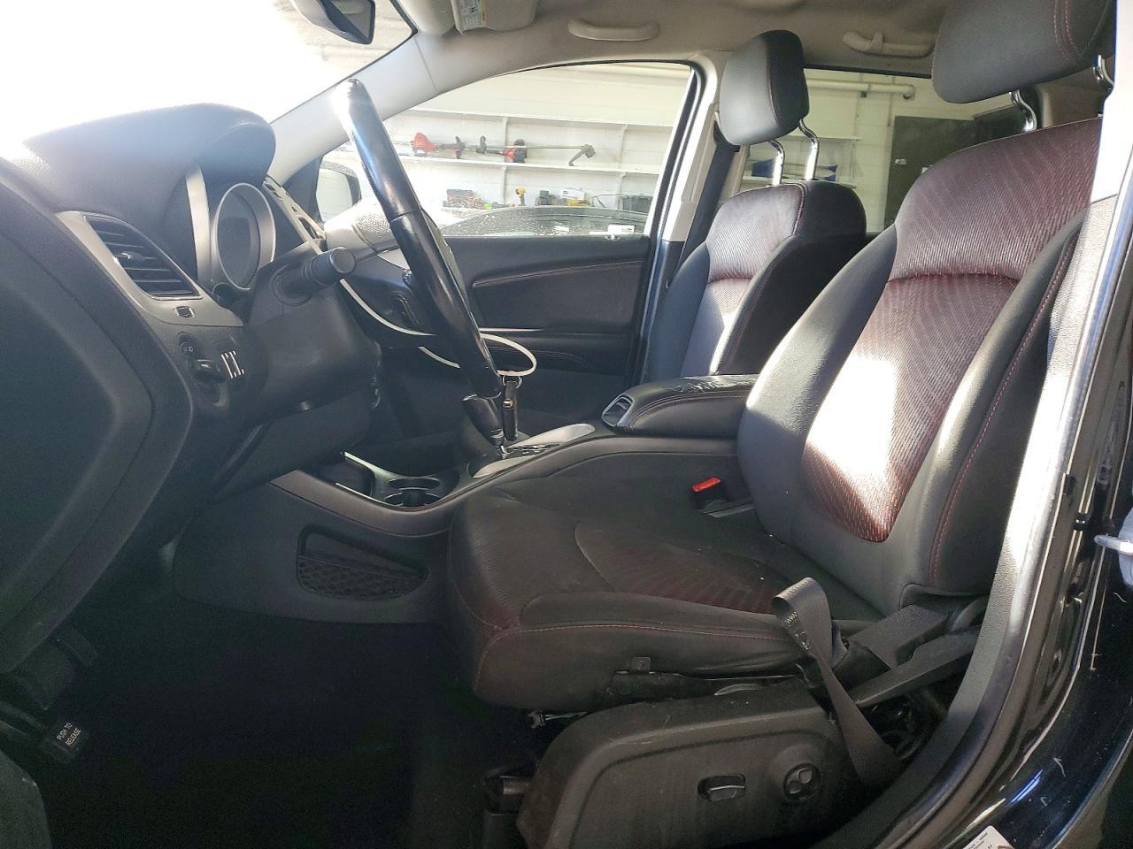 2011 Dodge Journey R - Фото 7