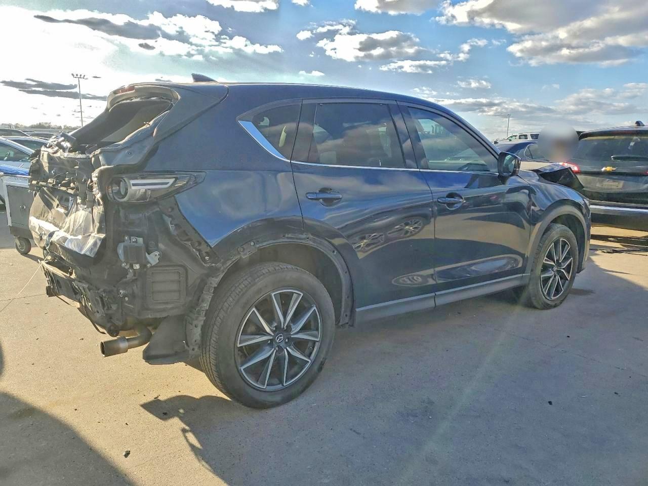 2018 Mazda Cx-5 Grand Touring - Image 3
