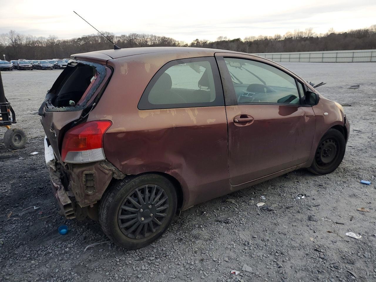 2009 Toyota Yaris - Фото 3