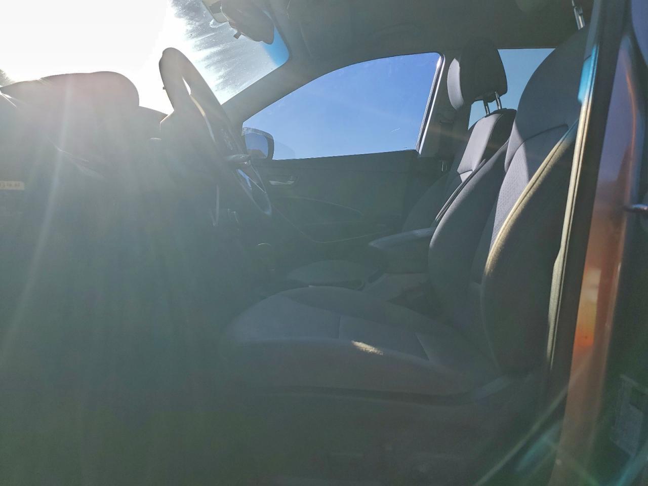 2017 Hyundai Santa Fe Sport - Image 7