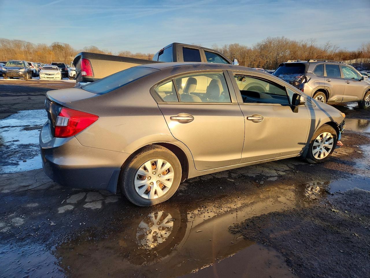 2012 Honda Civic Lx - Фото 3