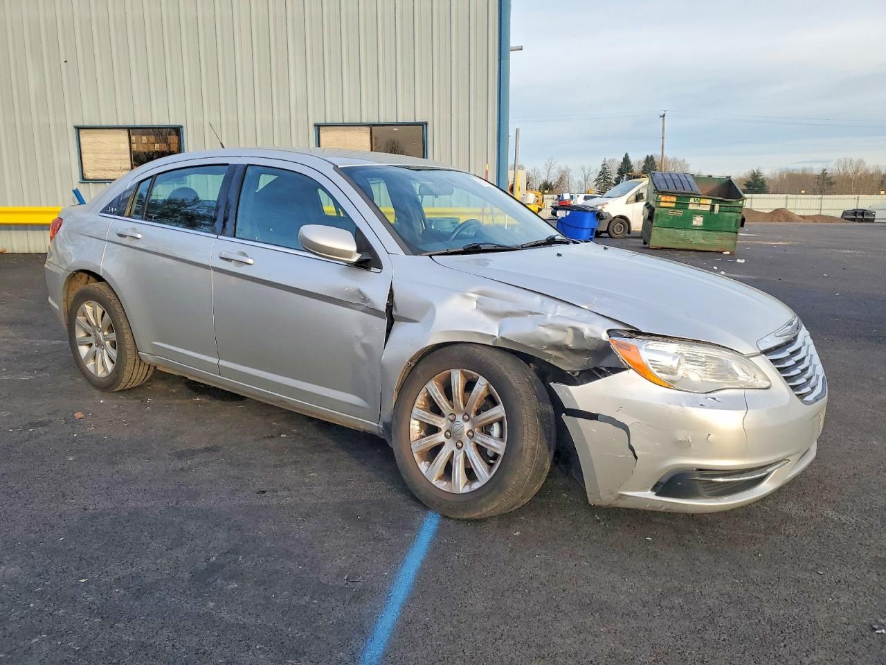 2011 Chrysler 200 Touring - Фото 4