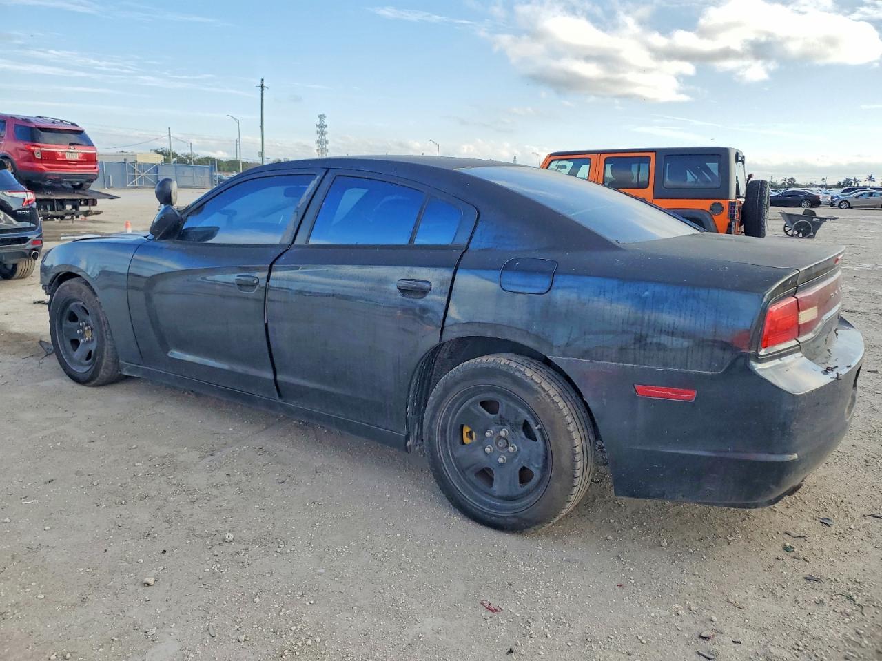 2014 Dodge Charger Police - Фото 2