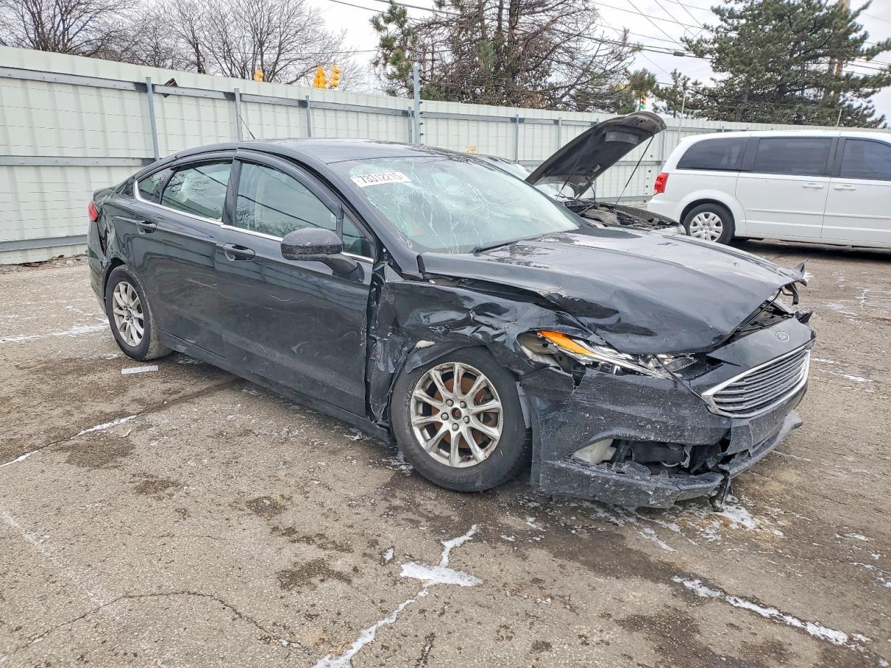 2017 Ford Fusion S - Фото 4
